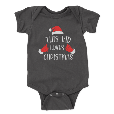 This Kid Loves Christmas